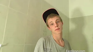 Blond Twink - Casting